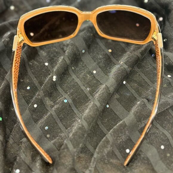 COACH Sunglasses with Case - Black / Brown - Picture 4 of 12